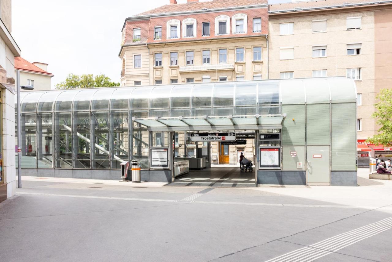 Spacious Vienna Central Station Residence Екстериор снимка