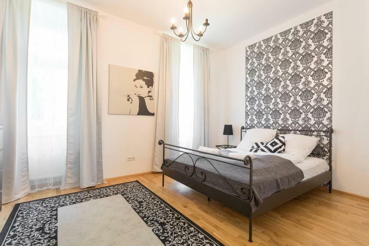 Spacious Vienna Central Station Residence Екстериор снимка