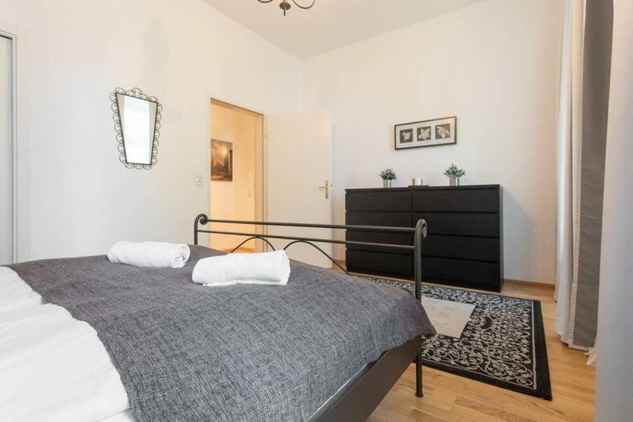 Spacious Vienna Central Station Residence Екстериор снимка